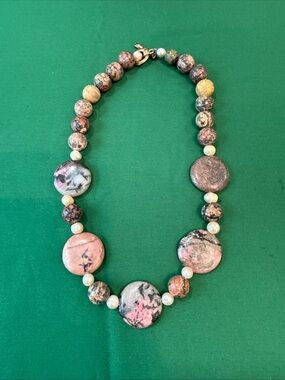 Vintage Pink &Brown Stone Necklace with Faux Pearls Separators